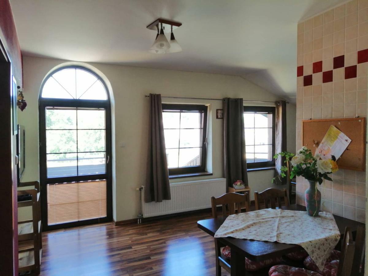 Villa Victoria Penzion Liptovský Ján Εξωτερικό φωτογραφία